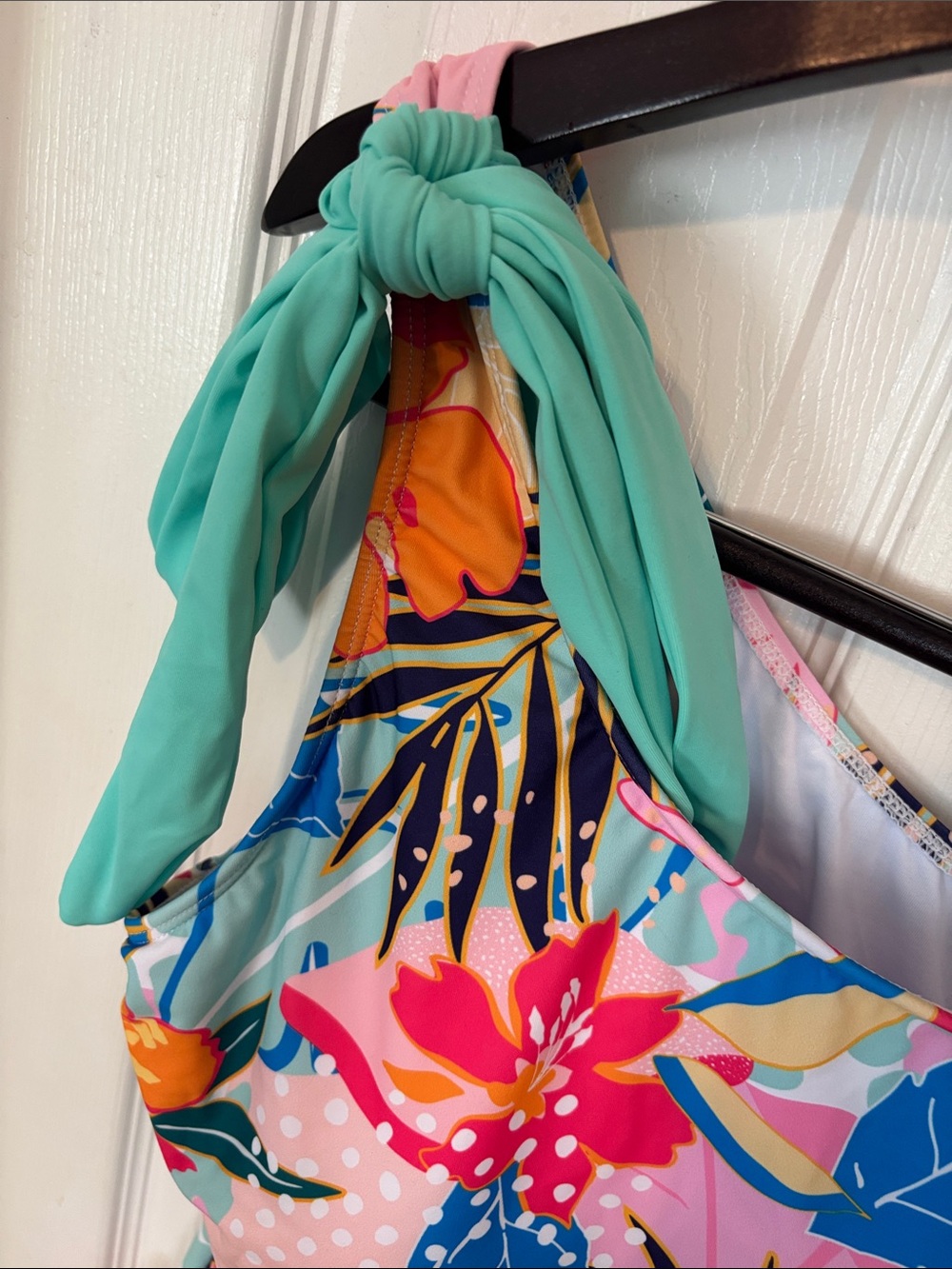 Fun & Colorful One-Shoulder Asymmetrical swimsuit top in Bright Tropical Design - Picture 7 of 7